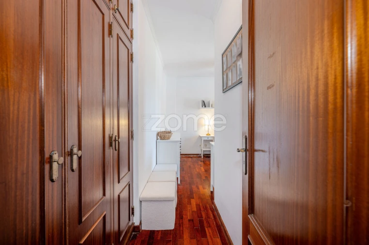 Apartamento T3 para Venda em São João da Madeira Foto 31