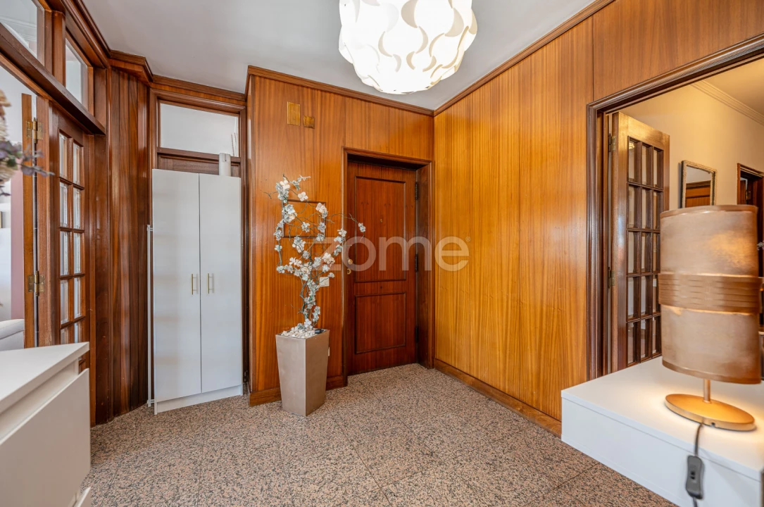 Apartamento T3 para Venda em São João da Madeira Foto 37