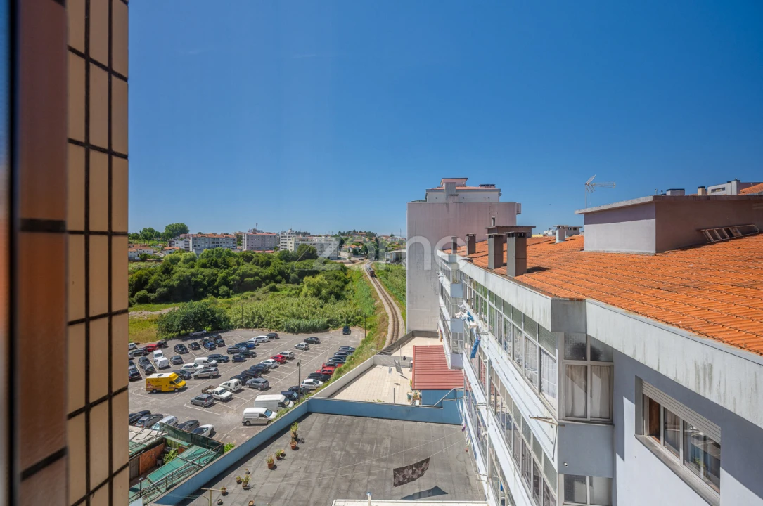 Apartamento T3 para Venda em São João da Madeira Foto 33