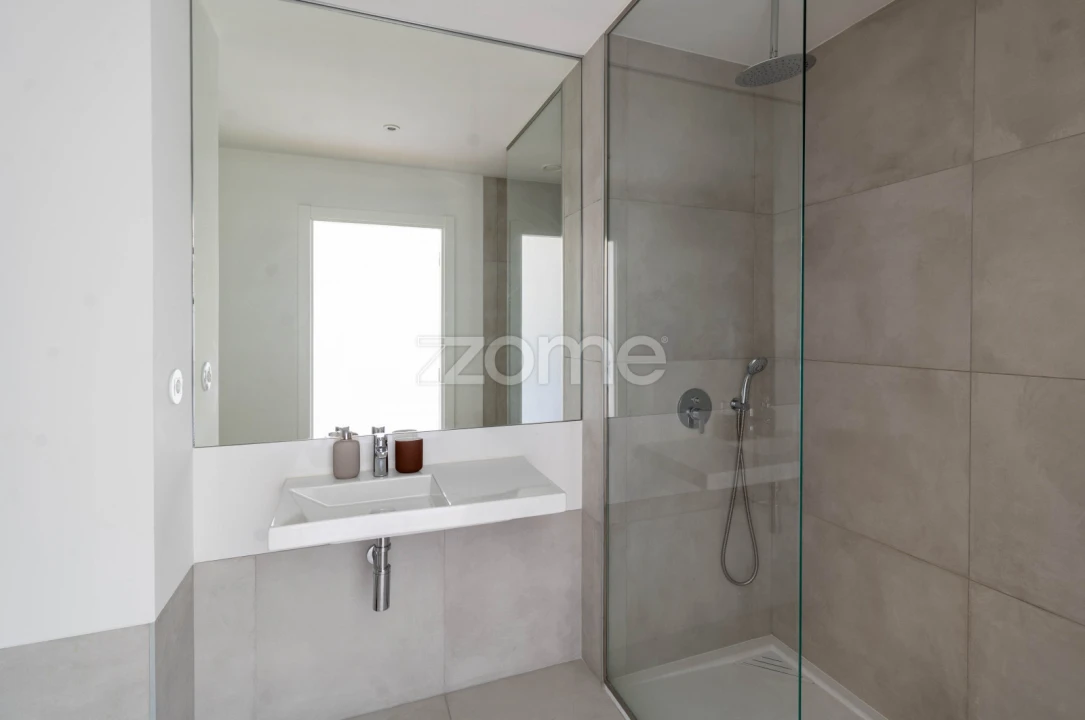 Apartamento T2 para Arrendamento em Azurem Foto 8