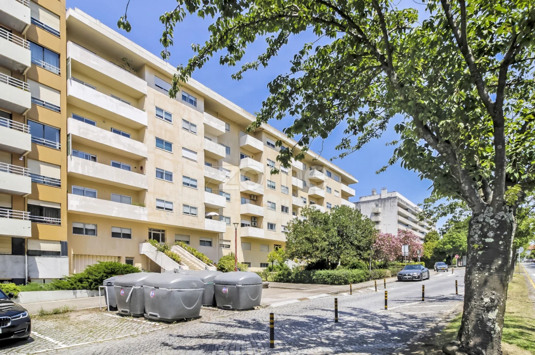 Apartamento T2 para Venda em Lordelo do Ouro e Massarelos Foto 42