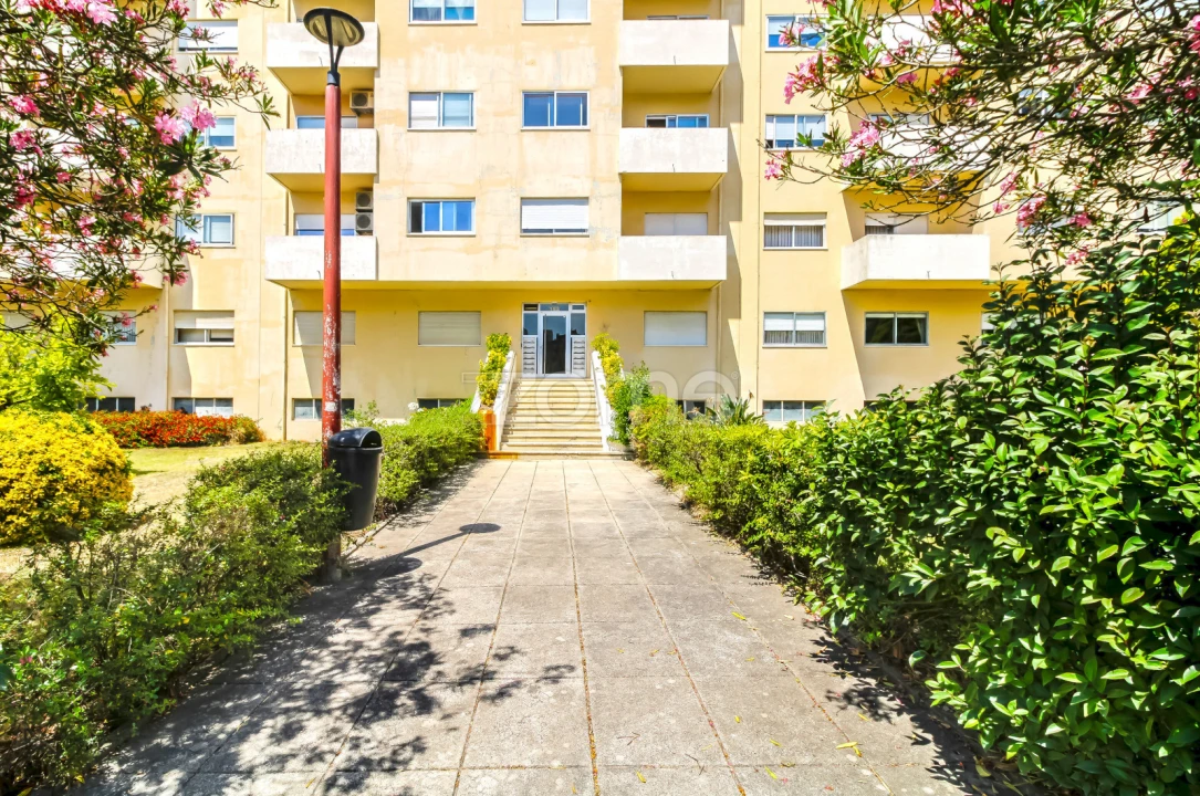 Apartamento T2 para Venda em Lordelo do Ouro e Massarelos Foto 40