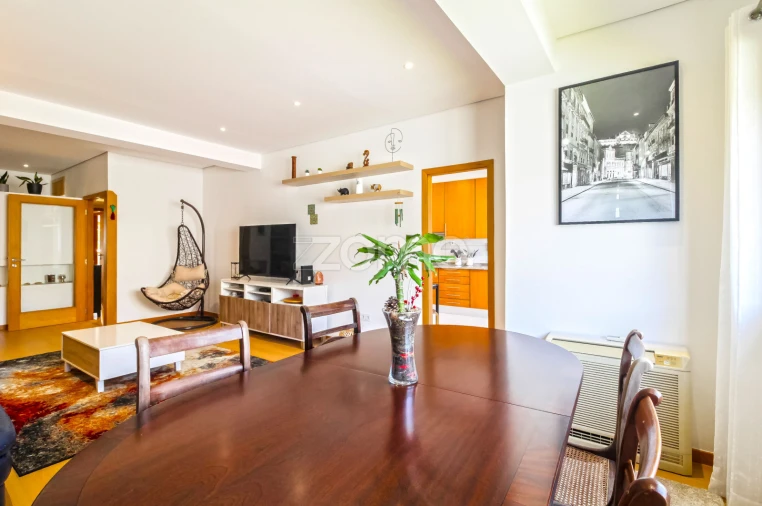 Apartamento T2 para Venda em Lordelo do Ouro e Massarelos Foto 7