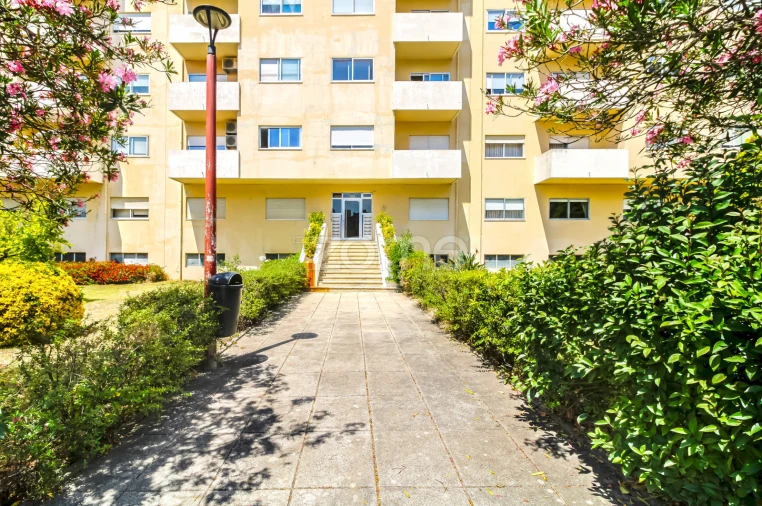 Apartamento T2 para Venda em Lordelo do Ouro e Massarelos Foto 40