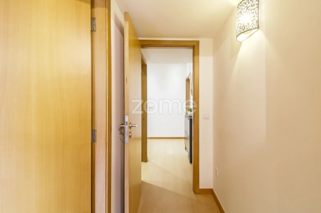 Apartamento T2 para Venda em Lordelo do Ouro e Massarelos Foto 35