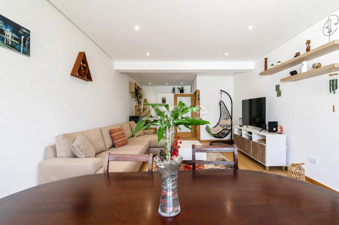 Apartamento T2 para Venda em Lordelo do Ouro e Massarelos Foto 6