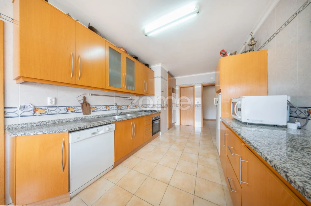 Apartamento T3 para Venda em Tondela e Nandufe Foto 10