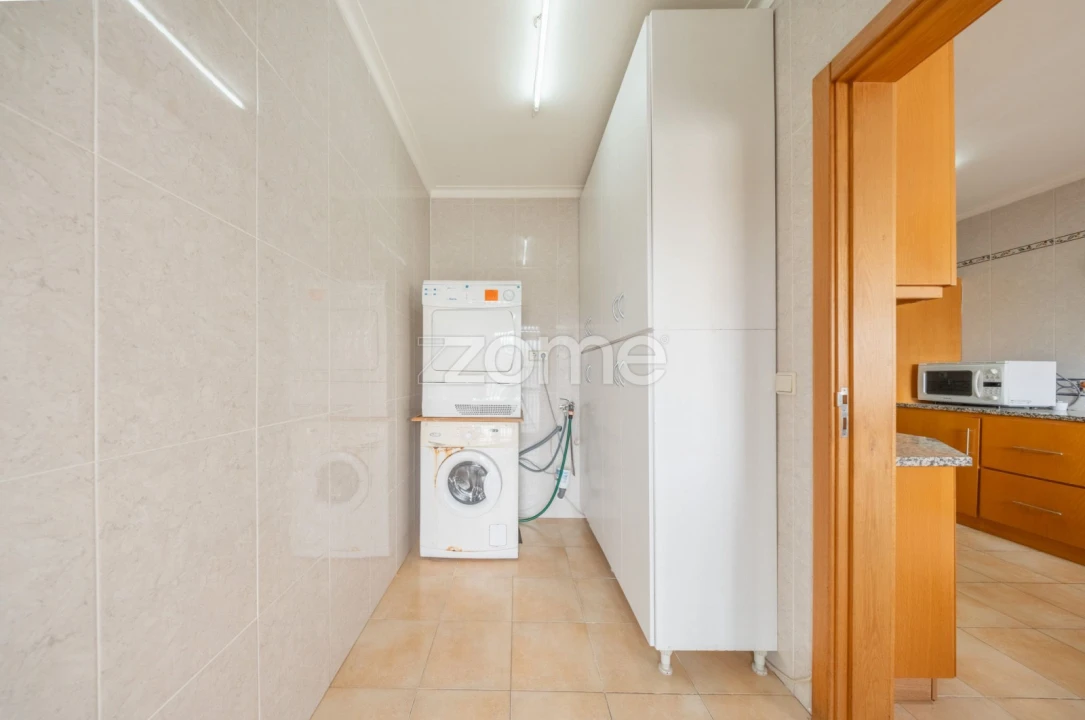 Apartamento T3 para Venda em Tondela e Nandufe Foto 14