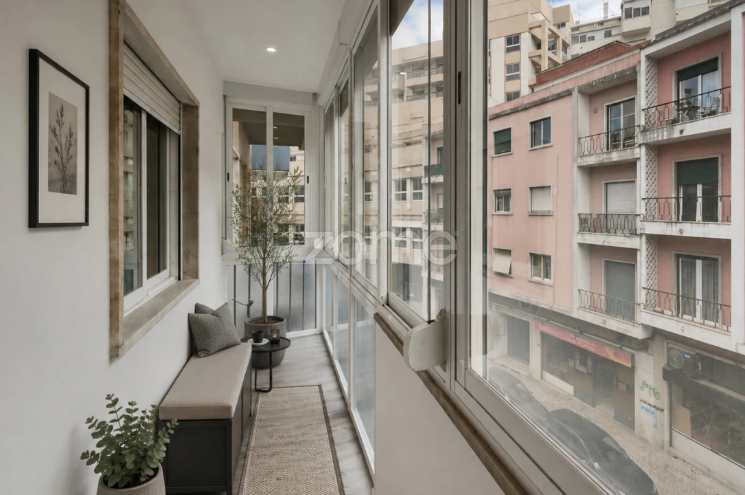 Apartamento T2 para Venda em Arroios Foto 19