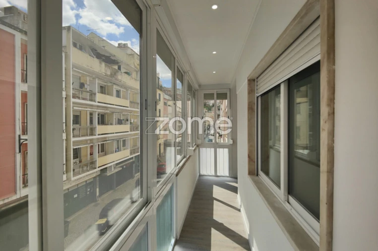 Apartamento T2 para Venda em Arroios Foto 17