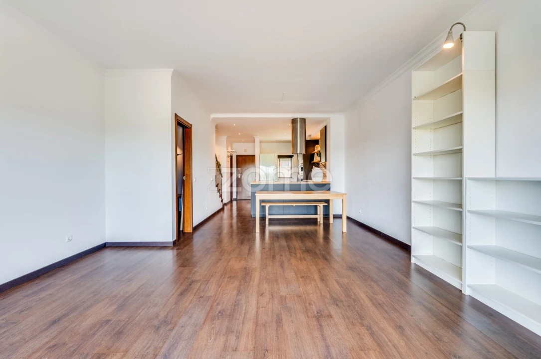 Apartamento T2 para Venda em Portimão Foto 10