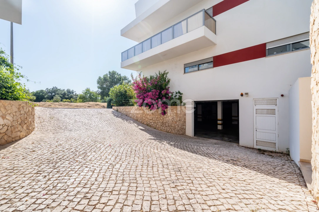Apartamento T2 para Venda em Portimão Foto 27
