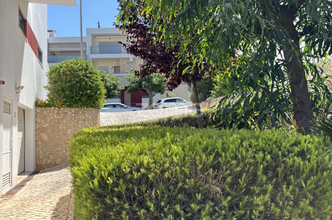 Apartamento T2 para Venda em Portimão Foto 29