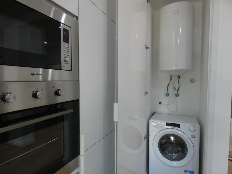 Apartamento T3 para Venda em Benfica Foto 4