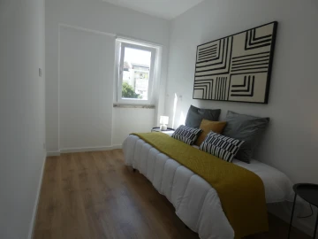 Apartamento T3 para Venda em Benfica