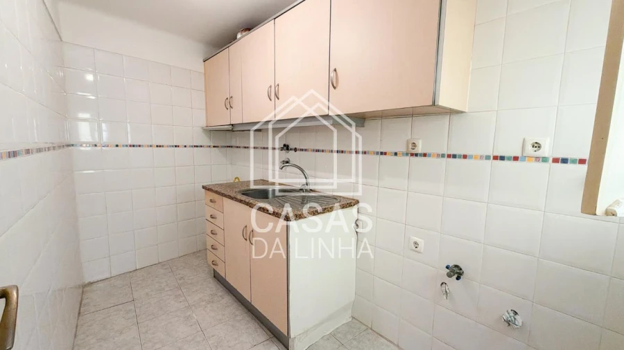 Apartamento T2 para Venda em Misericórdia Foto 3