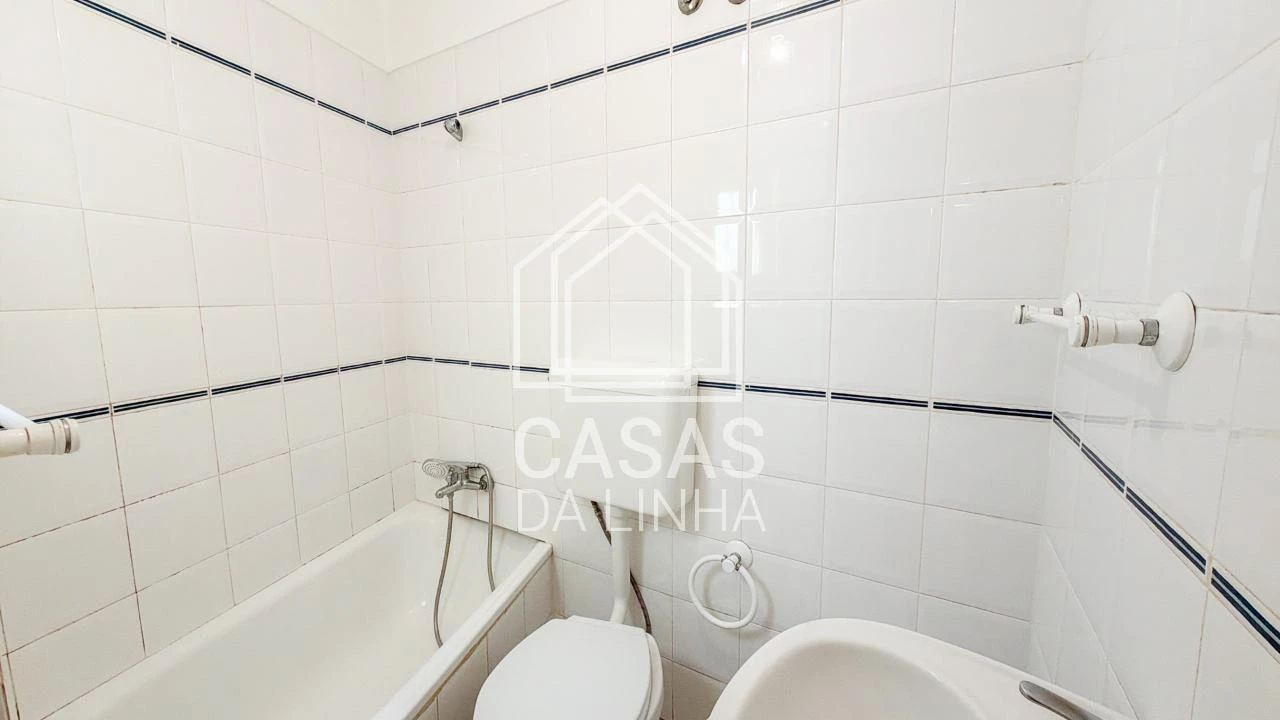 Apartamento T2 para Venda em Misericórdia Foto 14