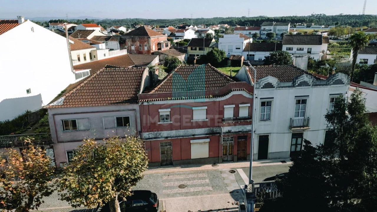 Moradia T4 para Venda em Paião Foto 3