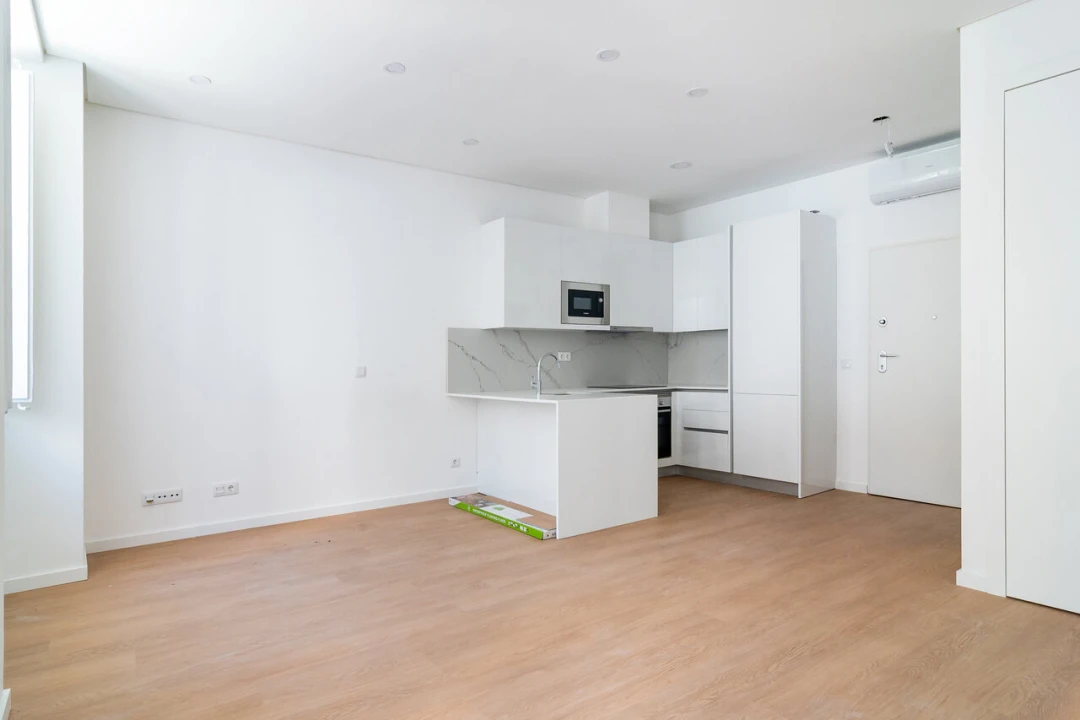 Apartamento T0 para Venda em Arroios Foto 11