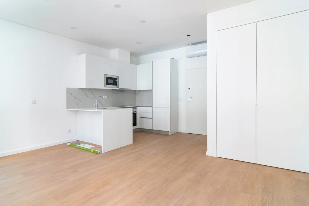 Apartamento T0 para Venda em Arroios Foto 12