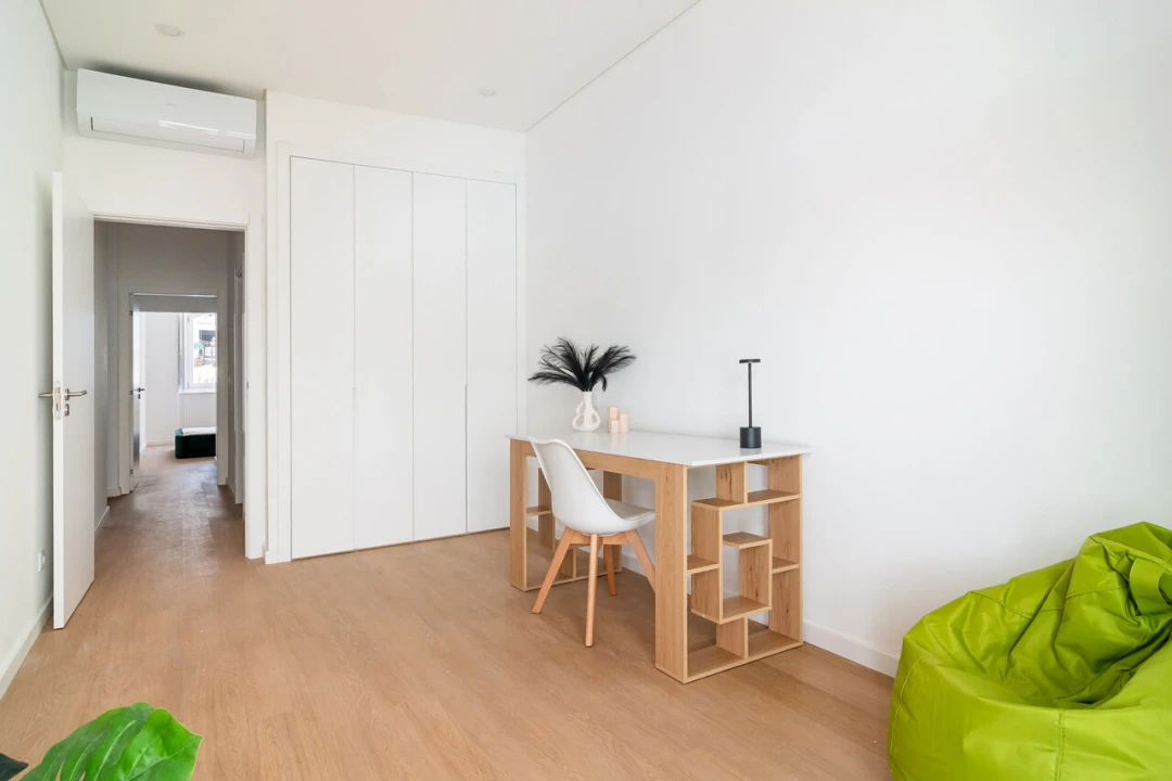 Apartamento T2 para Venda em Arroios Foto 16