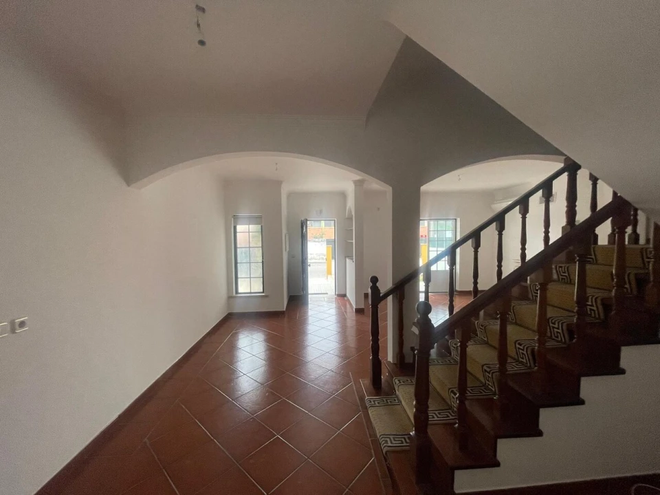 Moradia T4 para Venda em São João Baptista Foto 24