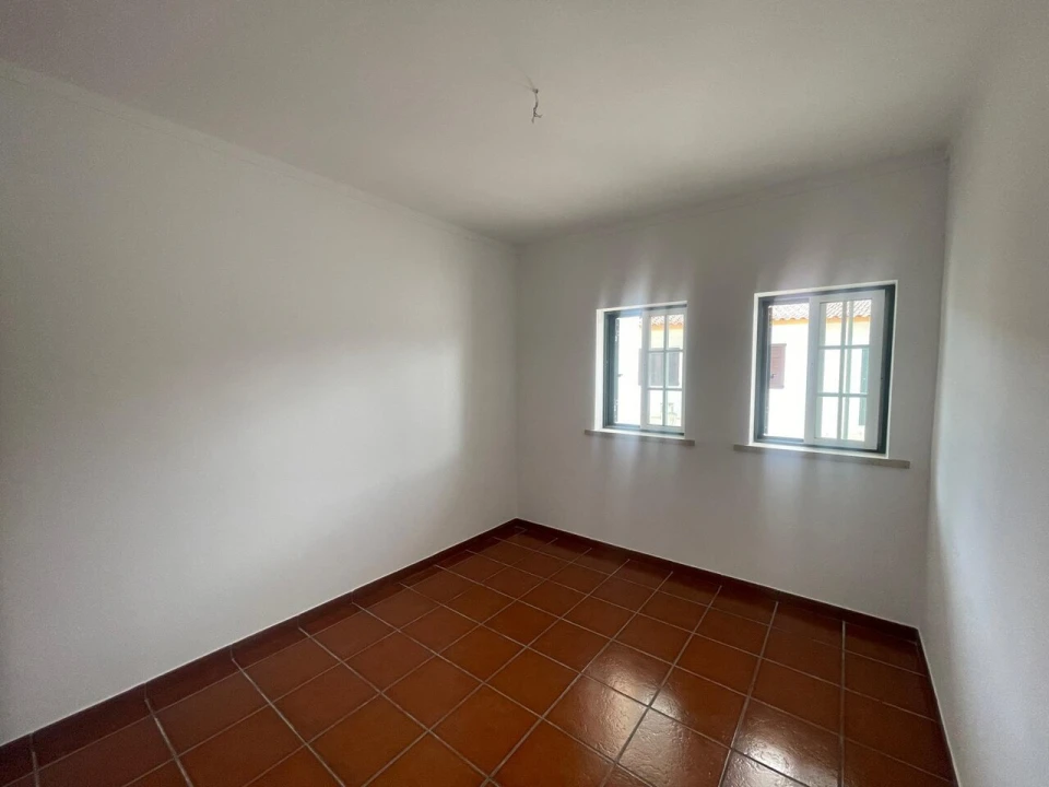 Moradia T4 para Venda em São João Baptista Foto 35