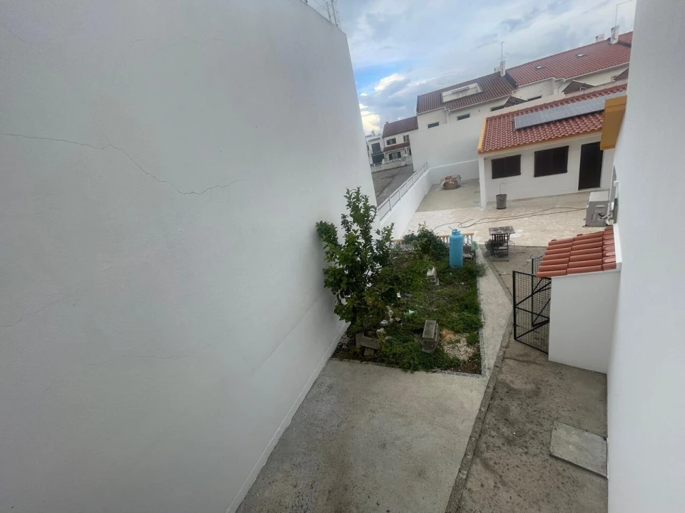 Moradia T4 para Venda em São João Baptista Foto 66