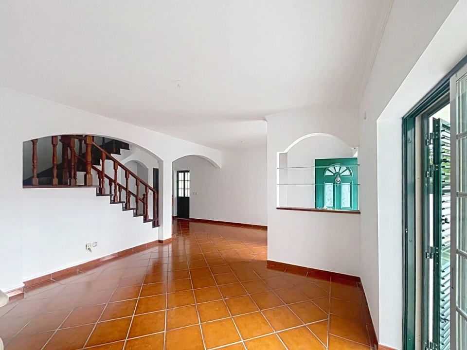 Moradia T4 para Venda em São João Baptista Foto 21