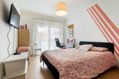 Apartamento T3 para Venda em Malveira e São Miguel de Alcainça