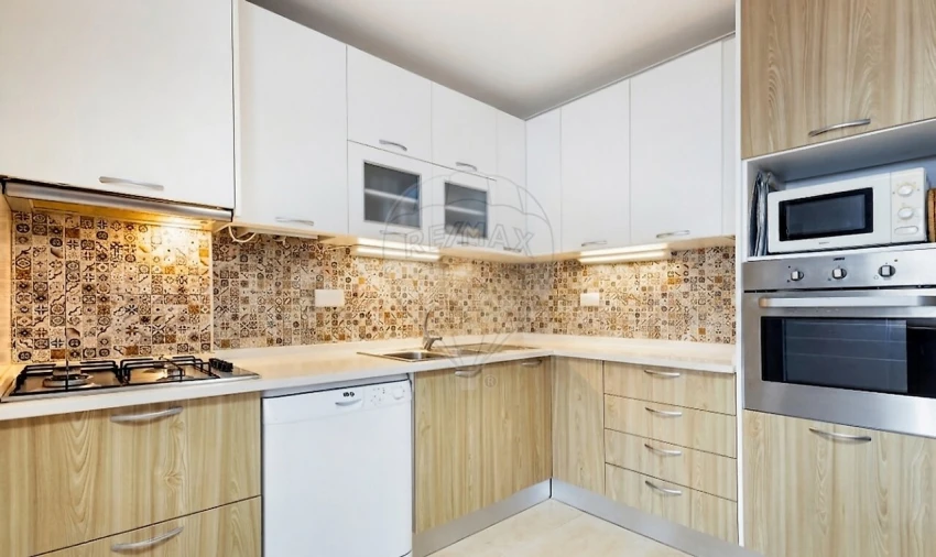 Apartamento T3 para Venda em Malveira e São Miguel de Alcainça