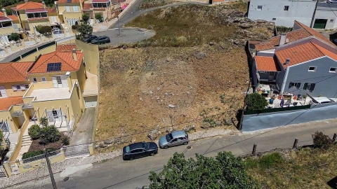 Terreno para Venda em Almargem do Bispo, Pêro Pinheiro e Montelavar