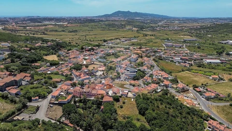 Terreno para Venda em Almargem do Bispo, Pêro Pinheiro e Montelavar