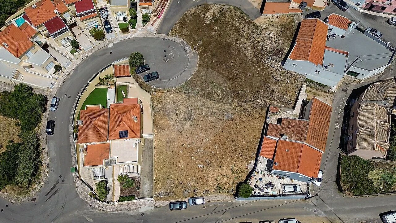 Terreno para Venda em Almargem do Bispo, Pêro Pinheiro e Montelavar Foto 2