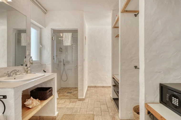 Moradia T2 para Venda em Santa Maria do Castelo e Santiago e Santa Susana Foto 12
