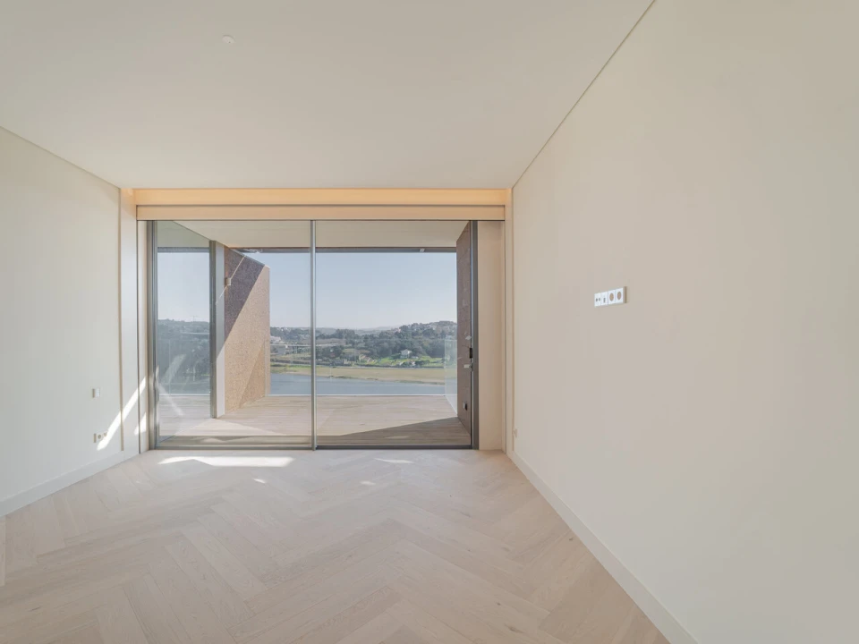 Apartamento T5 para Venda em Campanhã Foto 9
