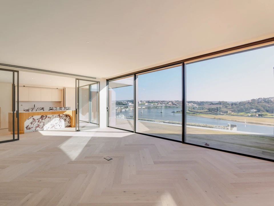 Apartamento T4 para Venda em Campanhã Foto 2