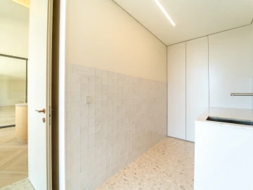 Moradia T4 para Venda em Campanhã