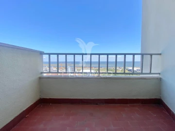 Apartamento T3 para Venda em Santa Iria de Azoia, São João da Talha e Bobadela