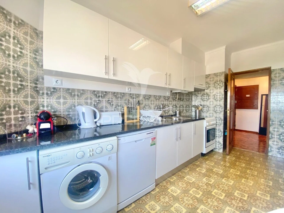 Apartamento T3 para Venda em Santa Iria de Azoia, São João da Talha e Bobadela Foto 8