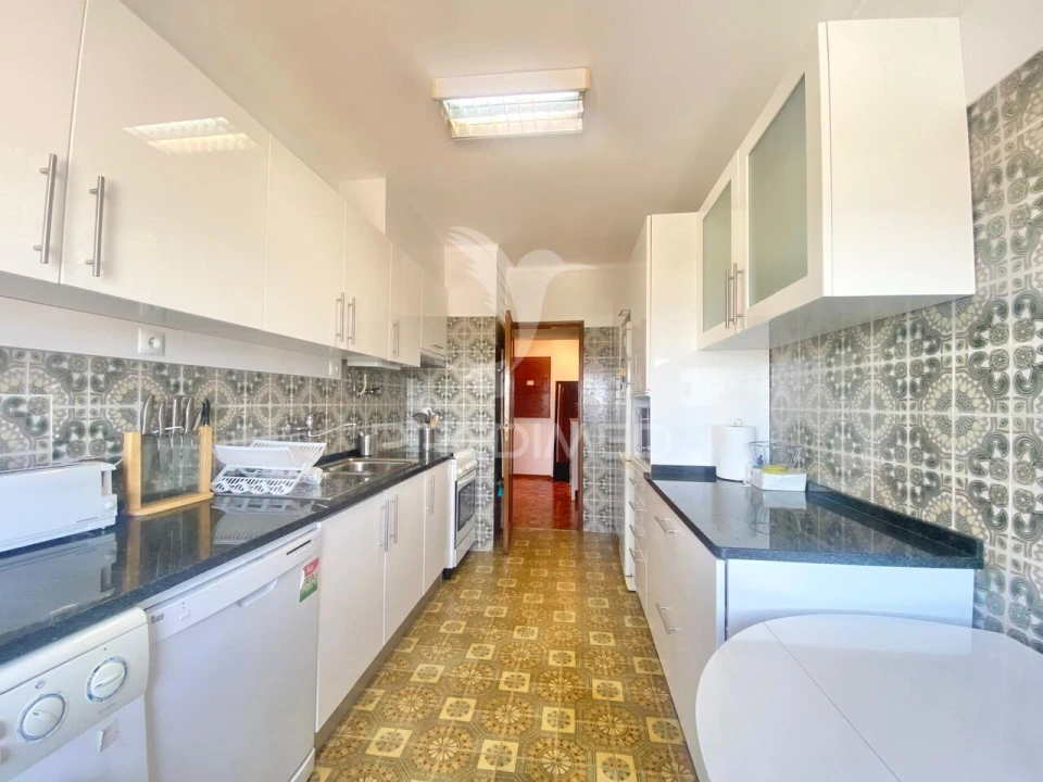 Apartamento T3 para Venda em Santa Iria de Azoia, São João da Talha e Bobadela Foto 9