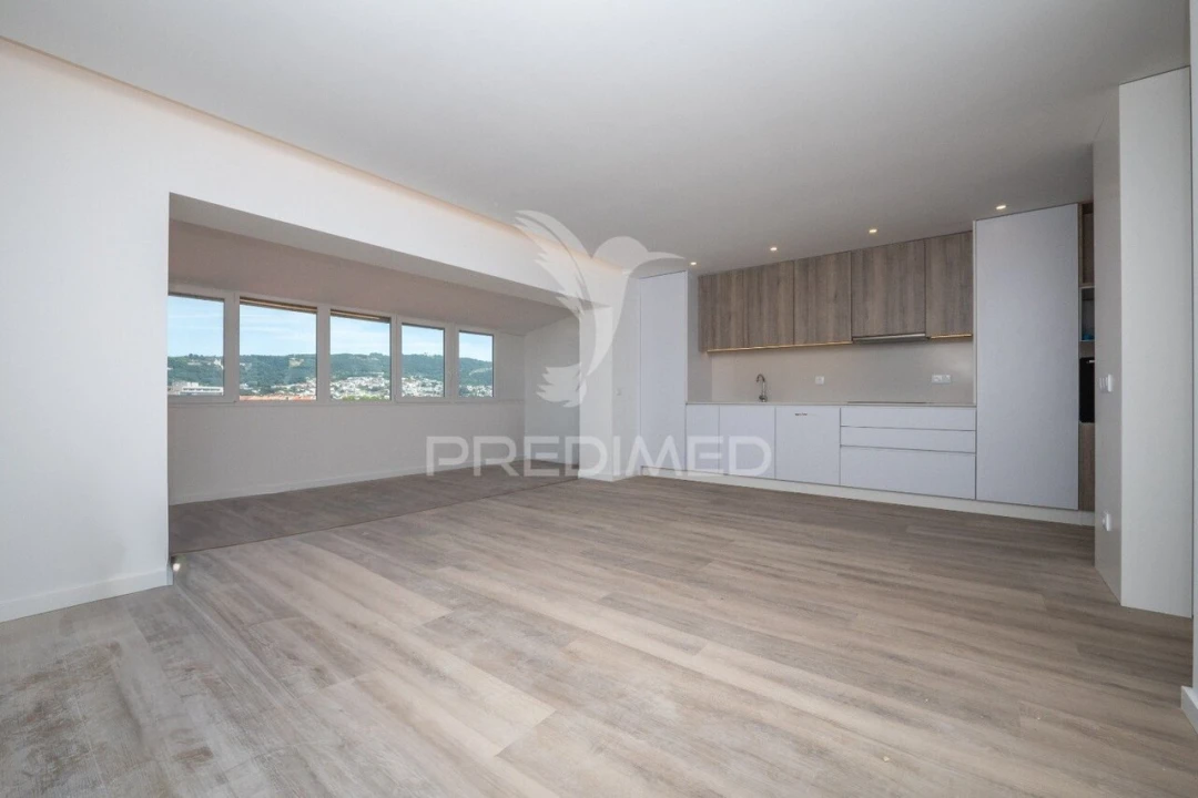 Apartamento T2 para Venda em São Vicente (Braga) Foto 9