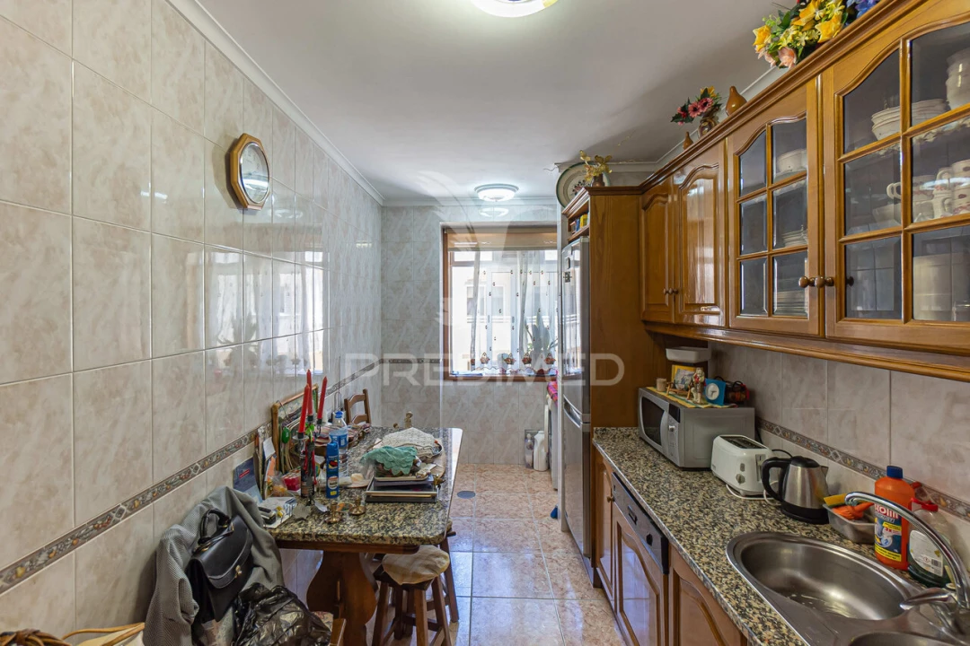 Apartamento T2 para Venda em Gulpilhares e Valadares Foto 14