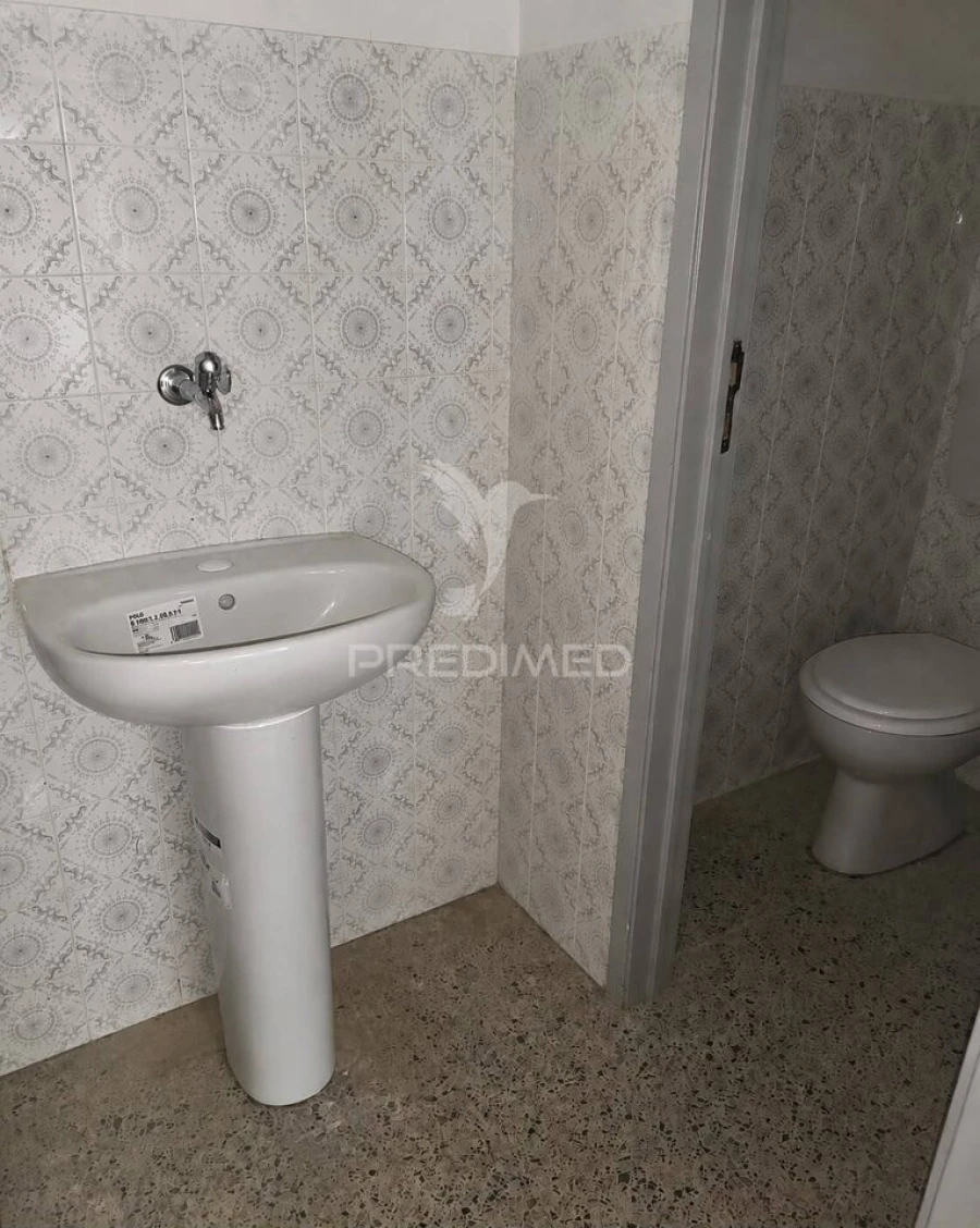 Loja para Venda em Agualva e Mira-Sintra Foto 11