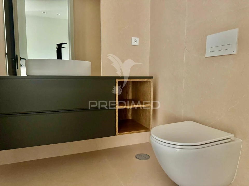 Apartamento T1 para Venda em Azurem Foto 6