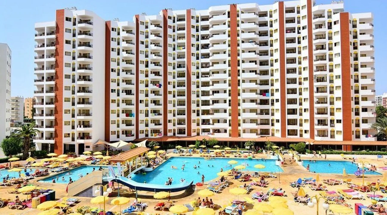Apartamento T1 para Venda em Portimão Foto 3