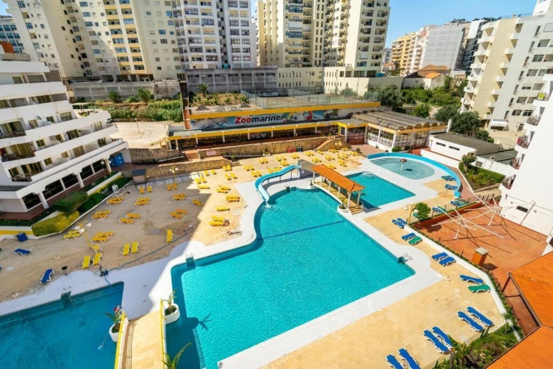 Apartamento T1 para Venda em Portimão Foto 5