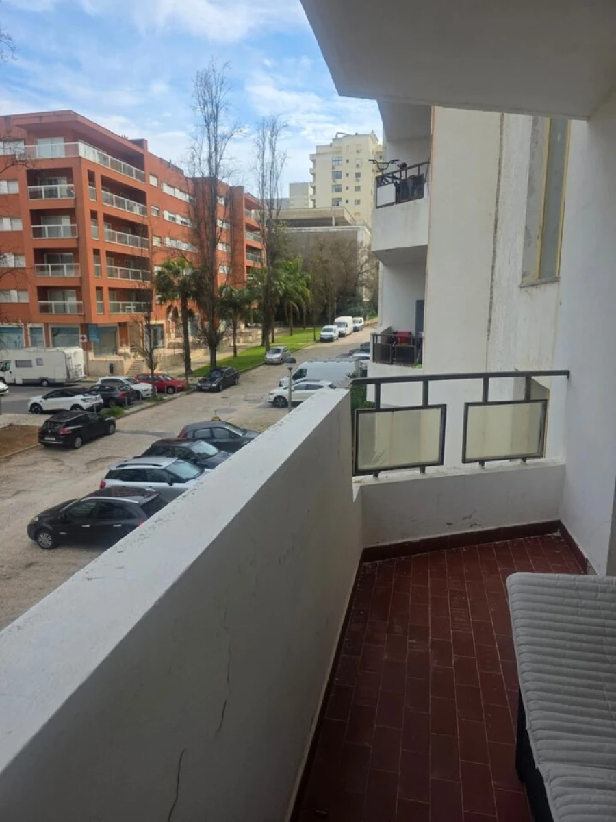 Apartamento T1 para Venda em Portimão Foto 16