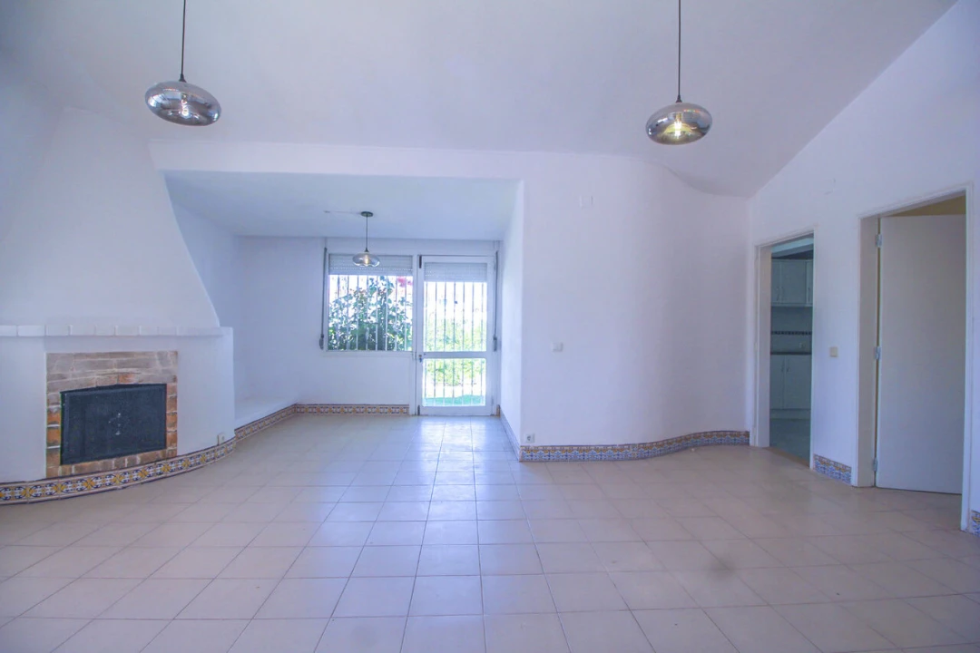 Moradia T4 para Venda em Albufeira e Olhos de Água Foto 16