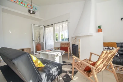 Moradia T4 para Venda em Albufeira e Olhos de Água